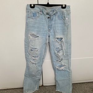 Tomgirl American eagle size 6 light wash jeans